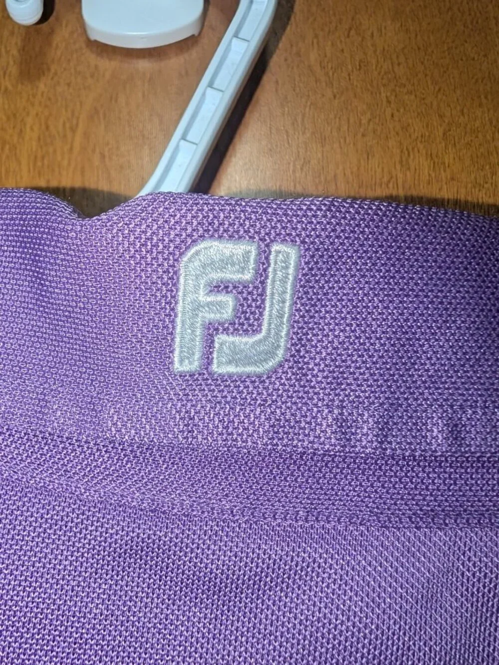 FootJoy Shirt Men's S Purple Short Sleeve Polo Golf Solid Collared Logo - Picture 5 of 7